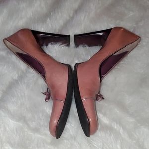 Kennith Cole Size 41 Blush Color Leather Y2K Style Vintage Heels